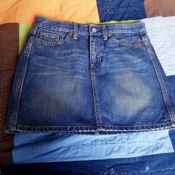 NWOT BUNDLE OF 2 GAP Jean skirts - Picture 2 of 8